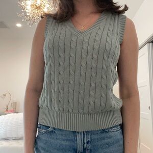 Brandy Melville sweater vest
